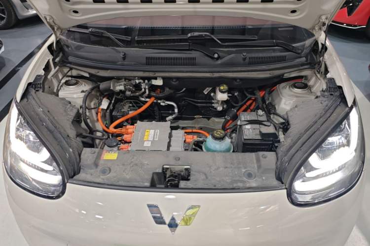 Used Wuling Bingo 2023 333 km Lingxi Connected+ Version Engine Bay