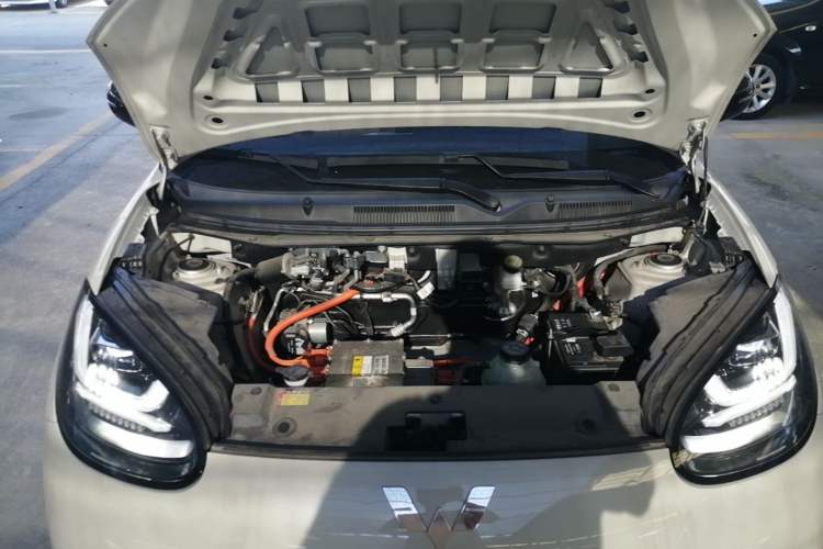 Used Wuling Bingo 2023 333 km Lingxi Connected+ Version Engine Bay