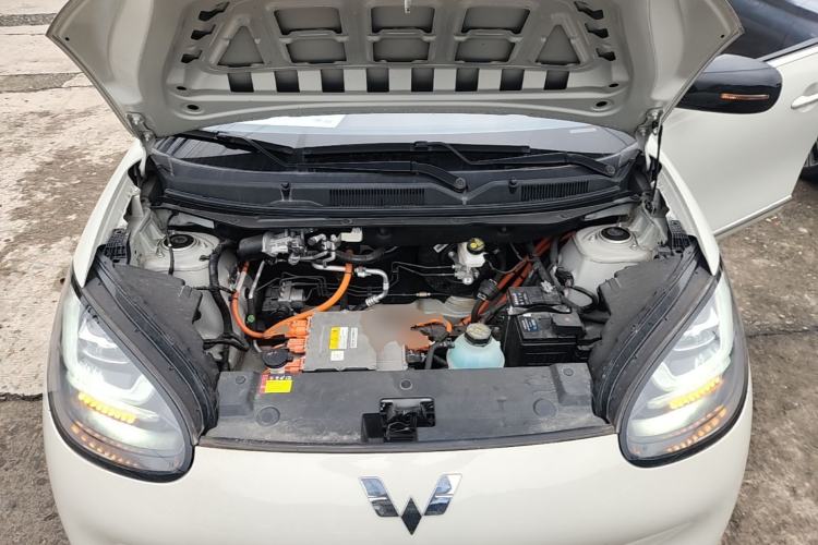 Used Wuling Bingo 2023 333 km Lingxi Connected Version Engine Bay