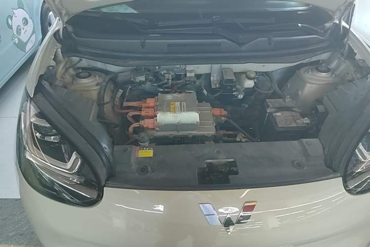Used Wuling Bingo 2023 203km Light Edition Engine Bay