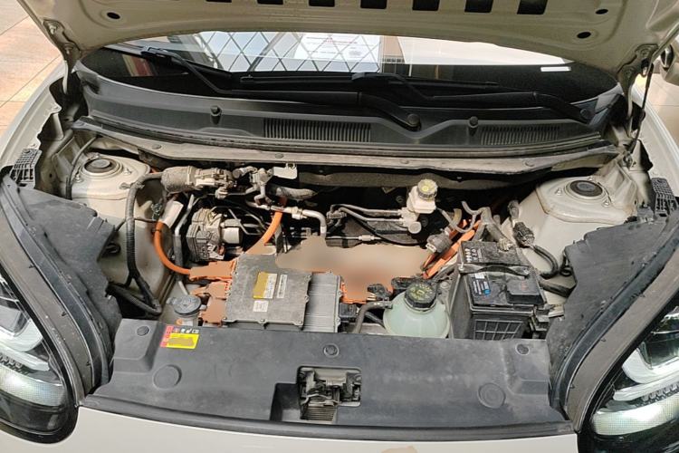 Used Wuling Bingo 2023 333 km Lingxi Connected Version Engine Bay