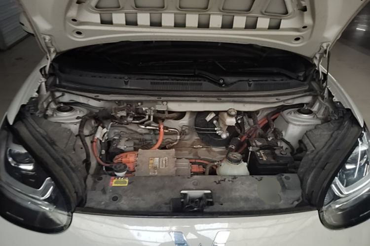 Used Wuling Bingo 2023 333 km Fast-Share Version Engine Bay