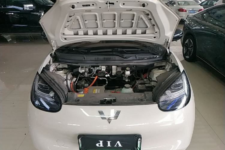 Used Wuling Bingo 2023 333 km Enjoyment Version Engine Bay