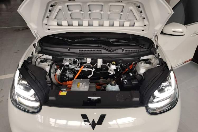 Used Wuling Bingo 2023 333 km Enjoyment Version Engine Bay