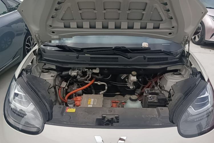 Used Wuling Bingo 2023 333 km Lingxi Connected Version Engine Bay