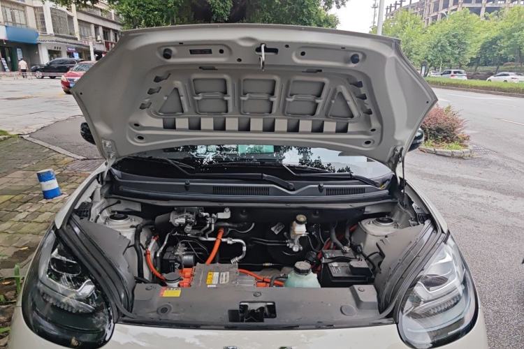 Used Wuling Bingo 2023 333 km Enjoyment Version Engine Bay