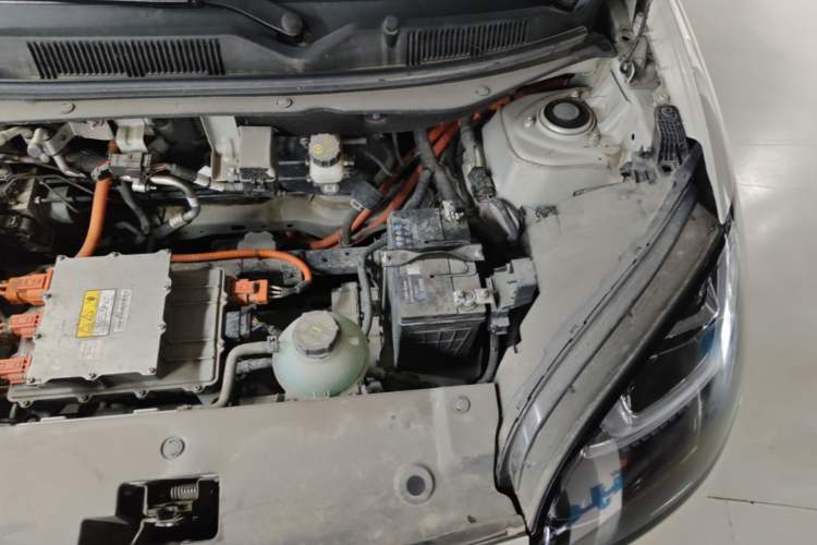 Used Wuling Bingo 2023 410 km Lingxi Deluxe Edition Engine Bay Left
