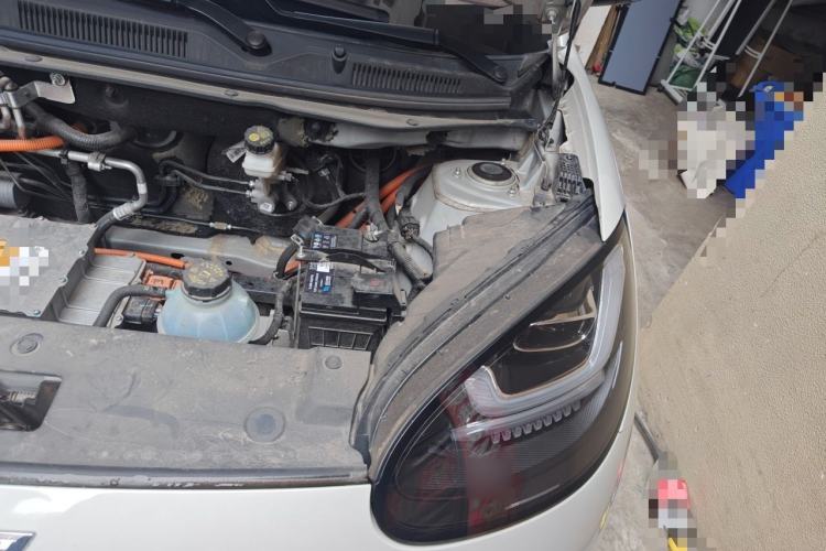 Used Wuling Bingo 2023 333 km Enjoyment Version Engine Bay Left