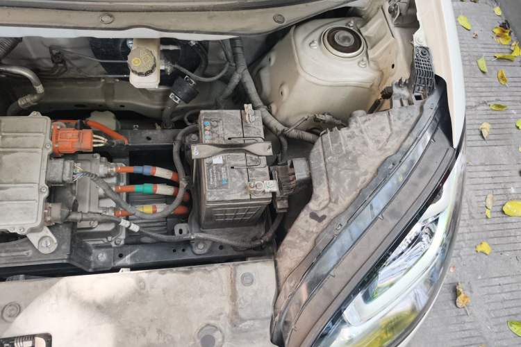Used Wuling Bingo 2023 203km Light Edition Engine Bay Left
