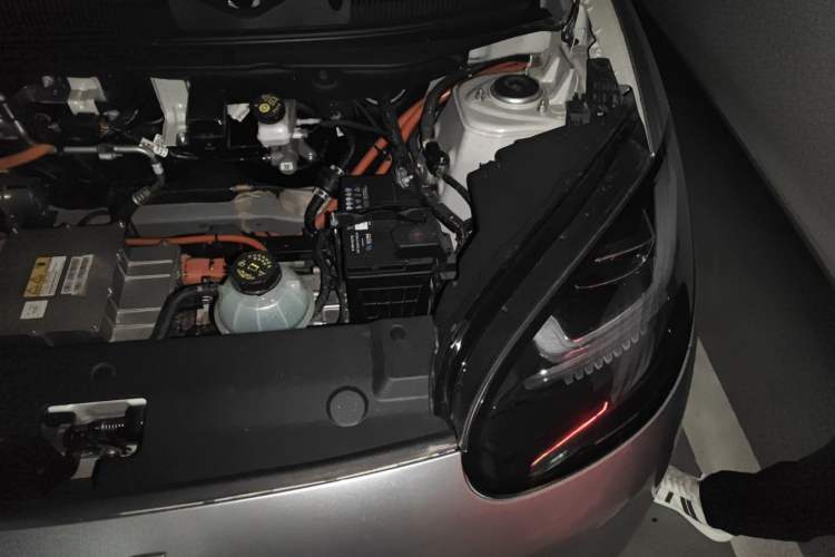 Used Wuling Bingo 2023 333km Enjoy+ Version Engine Bay Left