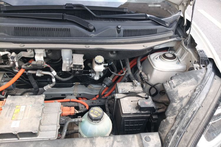 Used Wuling Bingo 2023 410 km Lingxi Deluxe Edition Engine Bay Left
