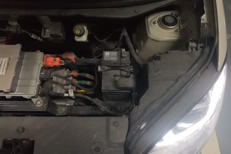 Used Wuling Bingo 2023 203km Comfort Edition Engine Bay Left