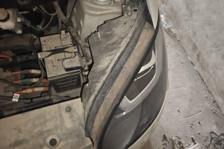 Used Wuling Bingo 2023 203km Comfort Edition Engine Bay Left
