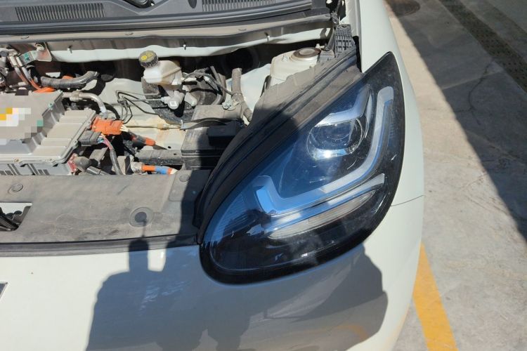 Used Wuling Bingo 2023 203km Light Edition Engine Bay Left