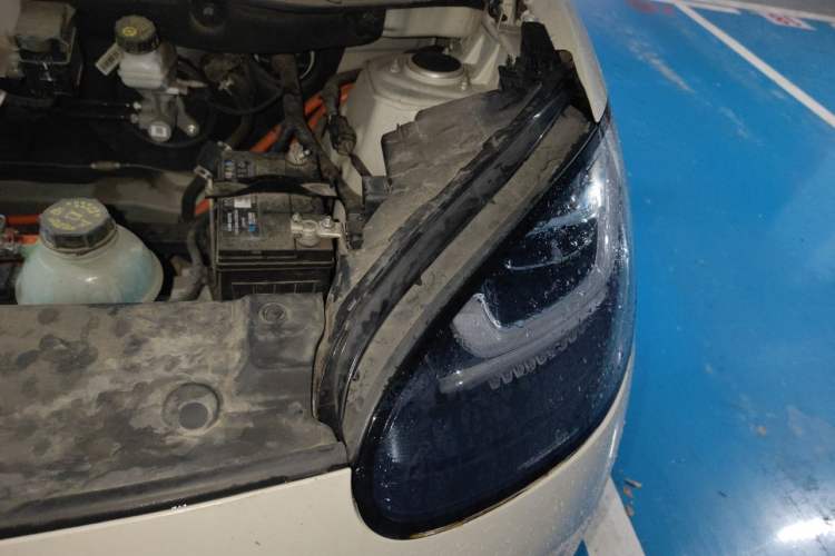 Used Wuling Bingo 2023 410 km Lingxi Deluxe Edition Engine Bay Left