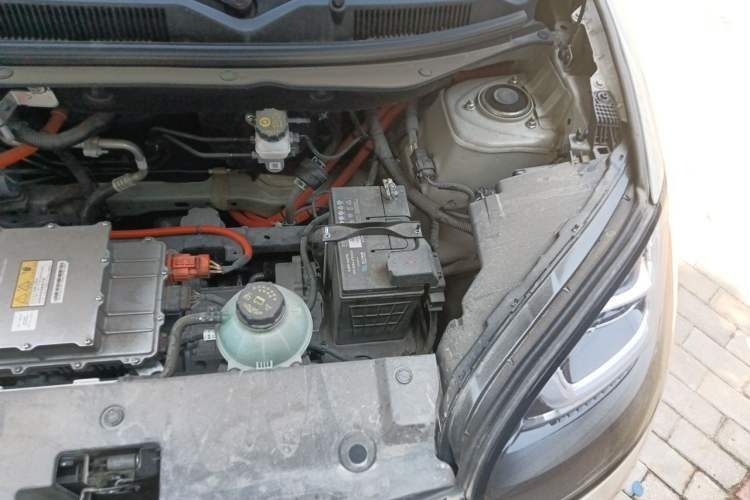 Used Wuling Bingo 2023 333 km Lingxi Connected Version Engine Bay Left