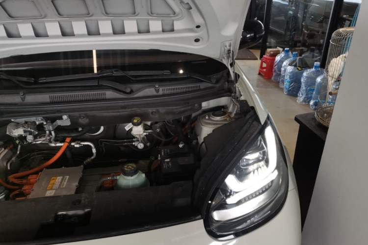 Used Wuling Bingo 2023 333 km Lingxi Connected Version Engine Bay Left