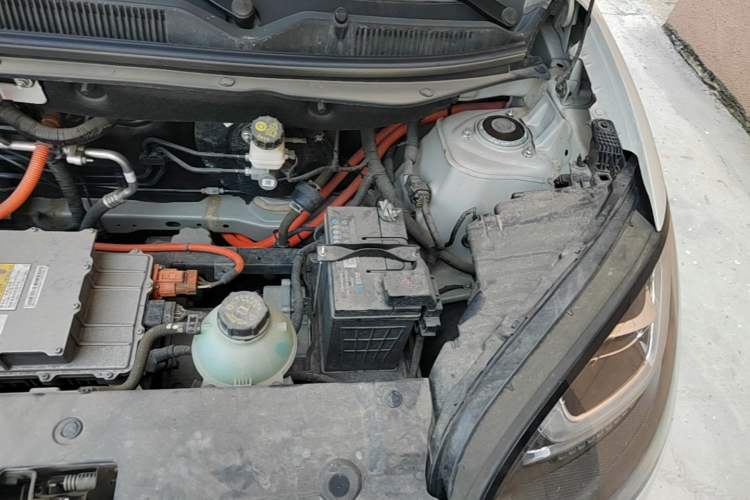 Used Wuling Bingo 2023 333km Enjoy+ Version Engine Bay Left