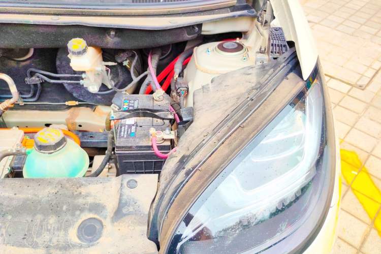 Used Wuling Bingo 2023 333 km Lingxi Connected Version Engine Bay Left