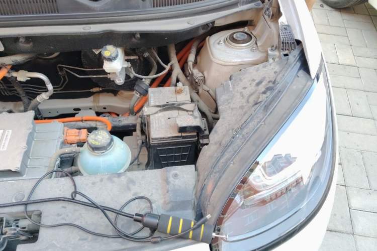 Used Wuling Bingo 2023 333 km Lingxi Connected Version Engine Bay Left