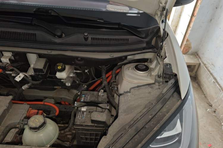 Used Wuling Bingo 2023 410 km Lingxi Deluxe Edition Engine Bay Left