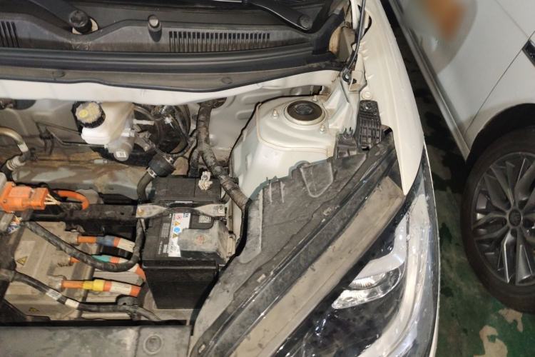 Used Wuling Bingo 2023 203km Light Edition Engine Bay Left