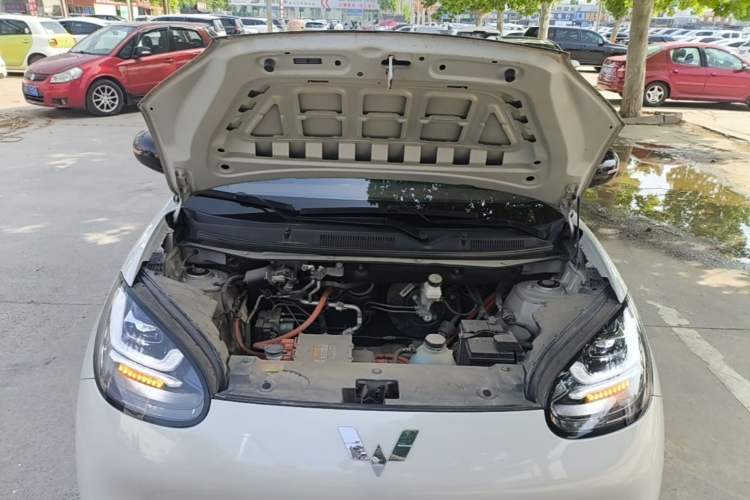 Used Wuling Bingo 2023 333 km Lingxi Connected+ Version Engine Bay
