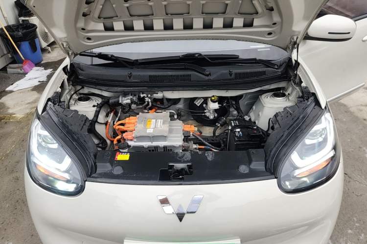 Used Wuling Bingo 2023 203km Comfort Edition Engine Bay