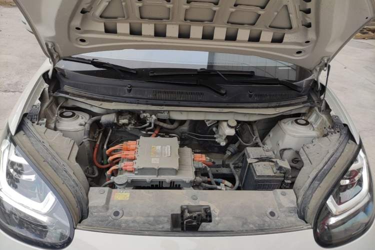 Used Wuling Bingo 2023 203km Light Edition Engine Bay