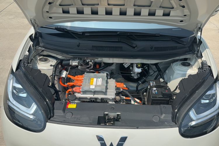 Used Wuling Bingo 2023 203km Light Edition Engine Bay