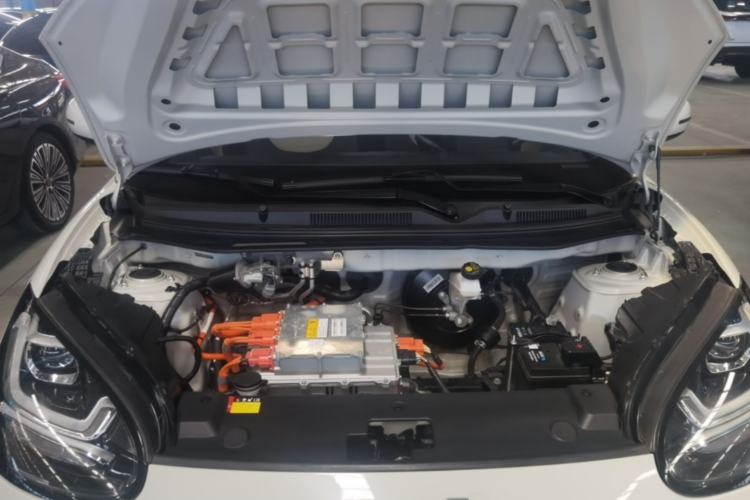 Used Wuling Bingo 2023 203km Light Edition Engine Bay