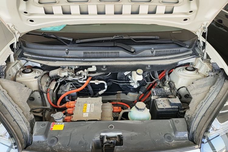 Used Wuling Bingo 2023 333 km Lingxi Connected+ Version Engine Bay