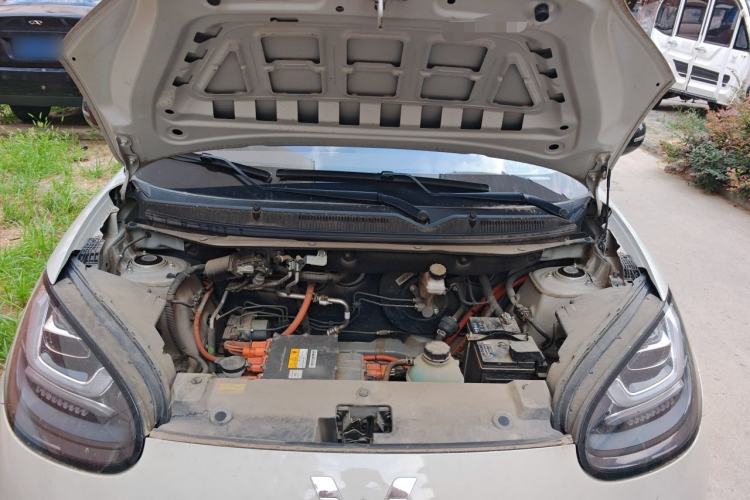 Used Wuling Bingo 2023 333 km Enjoyment Version Engine Bay