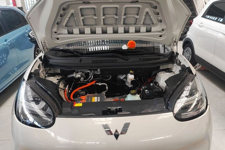 Used Wuling Bingo 2023 333 km Lingxi Connected+ Version Engine Bay