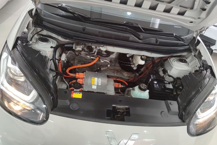 Used Wuling Bingo 2023 333 km Fast-Share Version Engine Bay