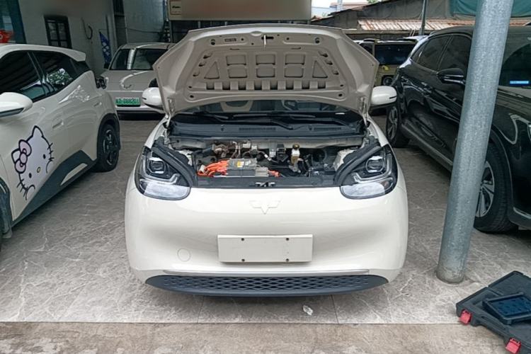 Used Wuling Bingo 2023 203km Light Edition Engine Bay
