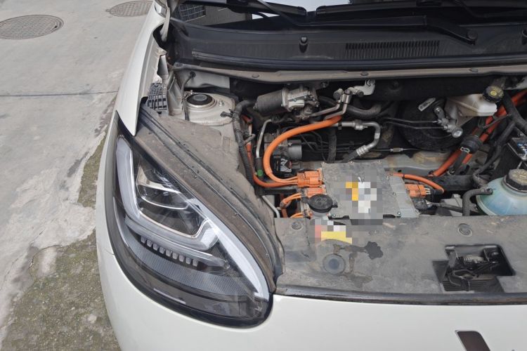 Used Wuling Bingo 2023 333 km Enjoyment Version Engine Bay Right