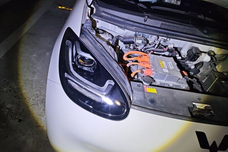 Used Wuling Bingo 2023 203km Light Edition Engine Bay Right