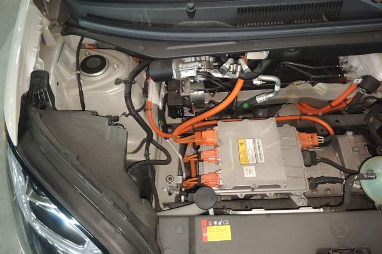 Used Wuling Bingo 2023 333 km Lingxi Connected+ Version Engine Bay Right