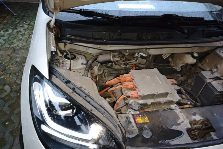 Used Wuling Bingo 2023 203km Light Edition Engine Bay Right