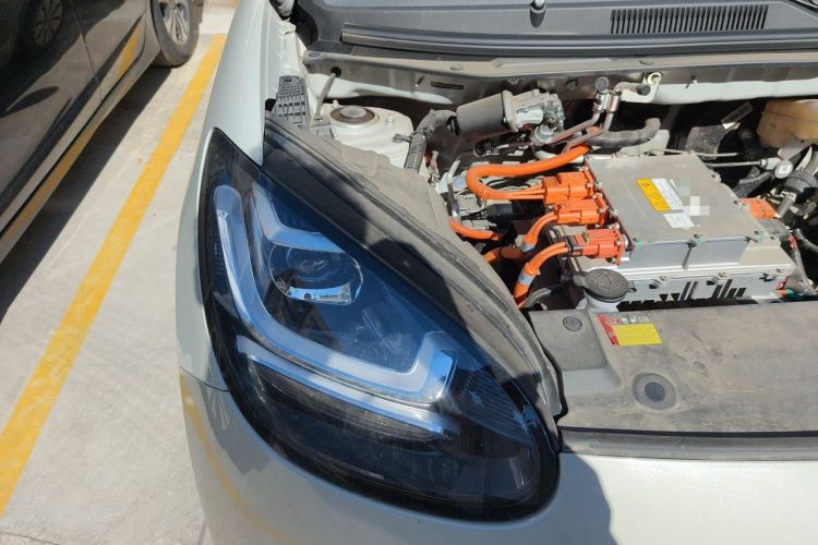 Used Wuling Bingo 2023 203km Light Edition Engine Bay Right
