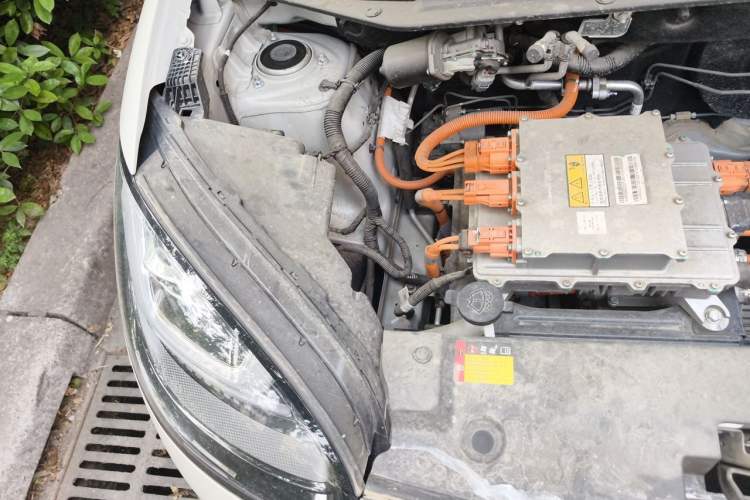 Used Wuling Bingo 2023 203km Comfort Edition Engine Bay Right