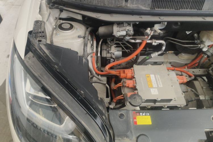 Used Wuling Bingo 2023 333 km Lingxi Connected+ Version Engine Bay Right