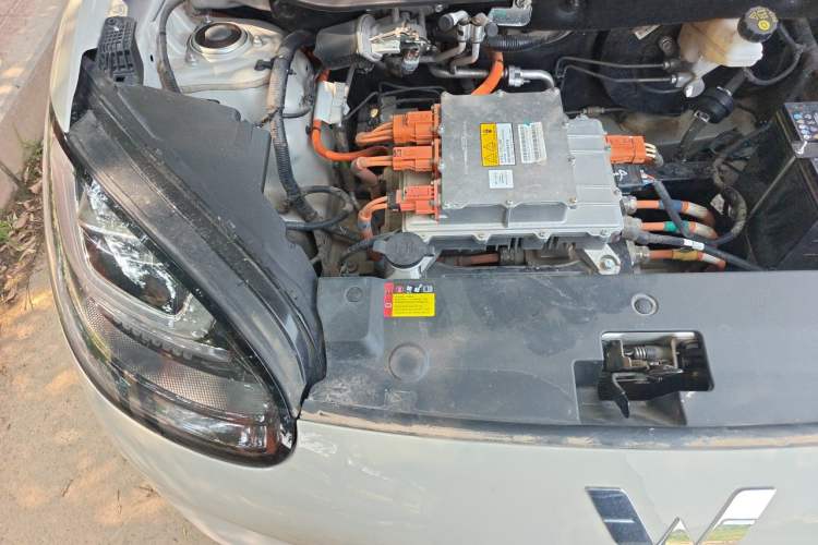 Used Wuling Bingo 2023 203km Comfort Edition Engine Bay Right
