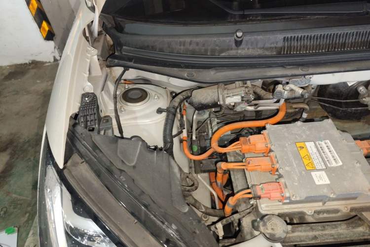 Used Wuling Bingo 2023 203km Light Edition Engine Bay Right
