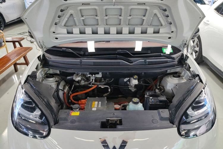 Used Wuling Bingo 2023 333 km Lingxi Connected Version Engine Bay