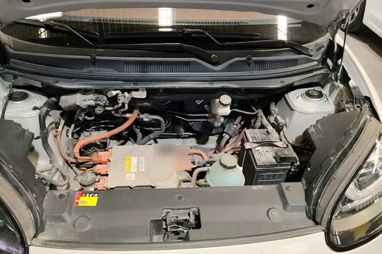 Used Wuling Bingo 2023 333 km Lingxi Connected Version Engine Bay