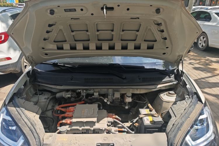 Used Wuling Bingo 2023 203km Light Edition Engine Bay