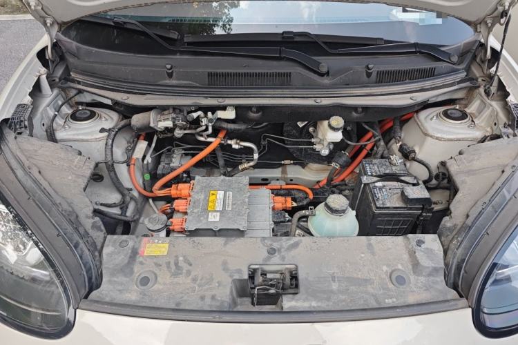 Used Wuling Bingo 2023 333 km Lingxi Connected Version Engine Bay