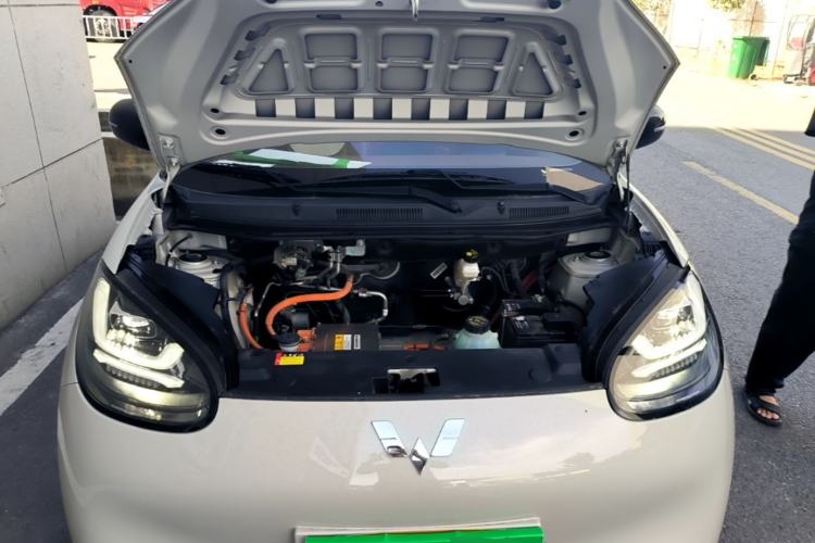 Used Wuling Bingo 2023 333 km Lingxi Connected+ Version Engine Bay